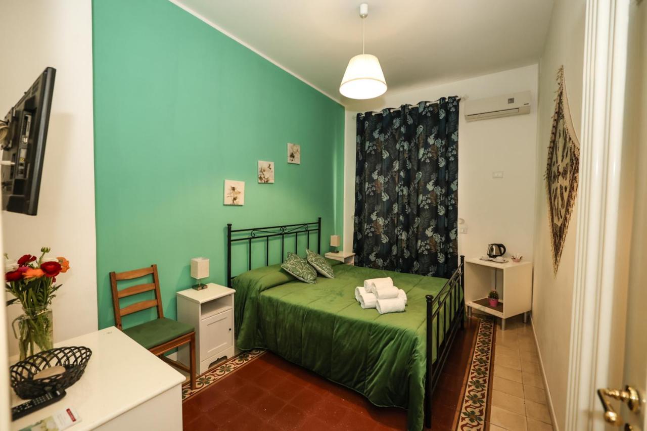 Ai Tintori Bed & Breakfast ปาแลร์โม ภายนอก รูปภาพ