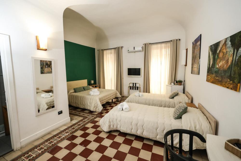 Ai Tintori Bed & Breakfast ปาแลร์โม ภายนอก รูปภาพ