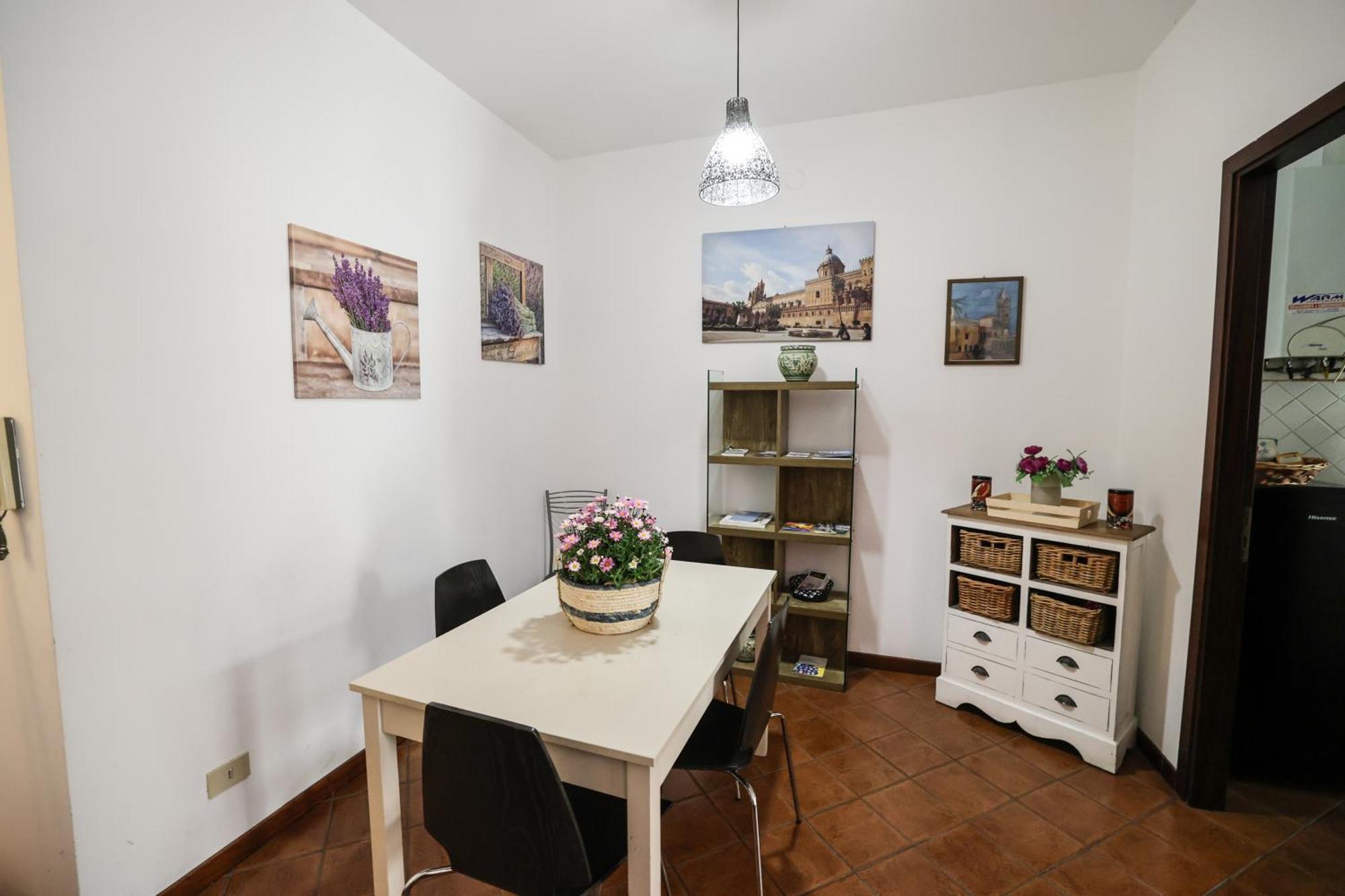 Ai Tintori Bed & Breakfast ปาแลร์โม ภายนอก รูปภาพ